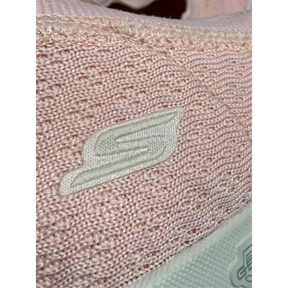 Skechers Women’s GOwalk Classic Sparkle Slip-On Shoes Pink Sz 8 Stretch Fit - Picture 4 of 14